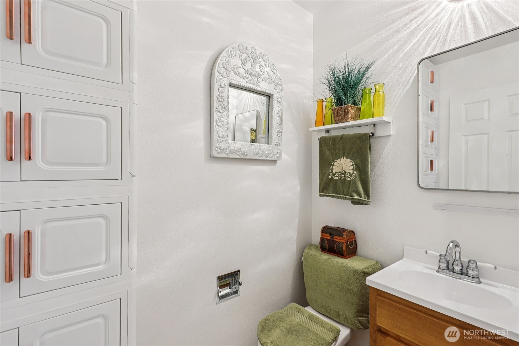 801 Cowlitz Way , Kelso, WA 98626