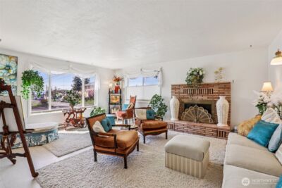 801 Cowlitz Way , Kelso, WA 98626 - Photo 4