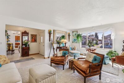 801 Cowlitz Way , Kelso, WA 98626 - Photo 5