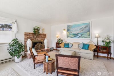 801 Cowlitz Way , Kelso, WA 98626 - Photo 7