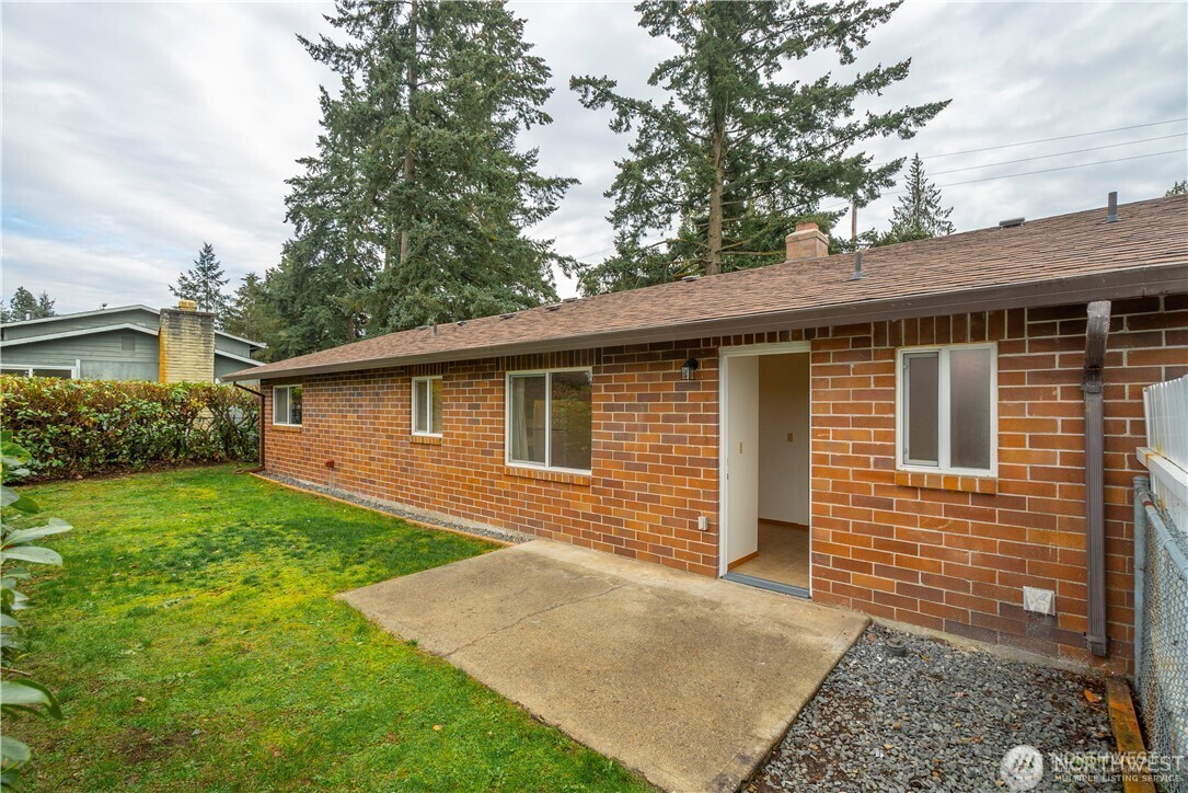 3427 192nd Street E, Tacoma, WA 98446
