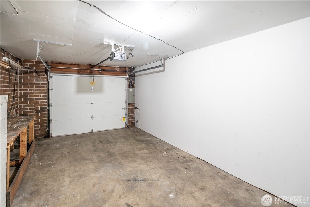 3427 192nd Street E, Tacoma, WA 98446