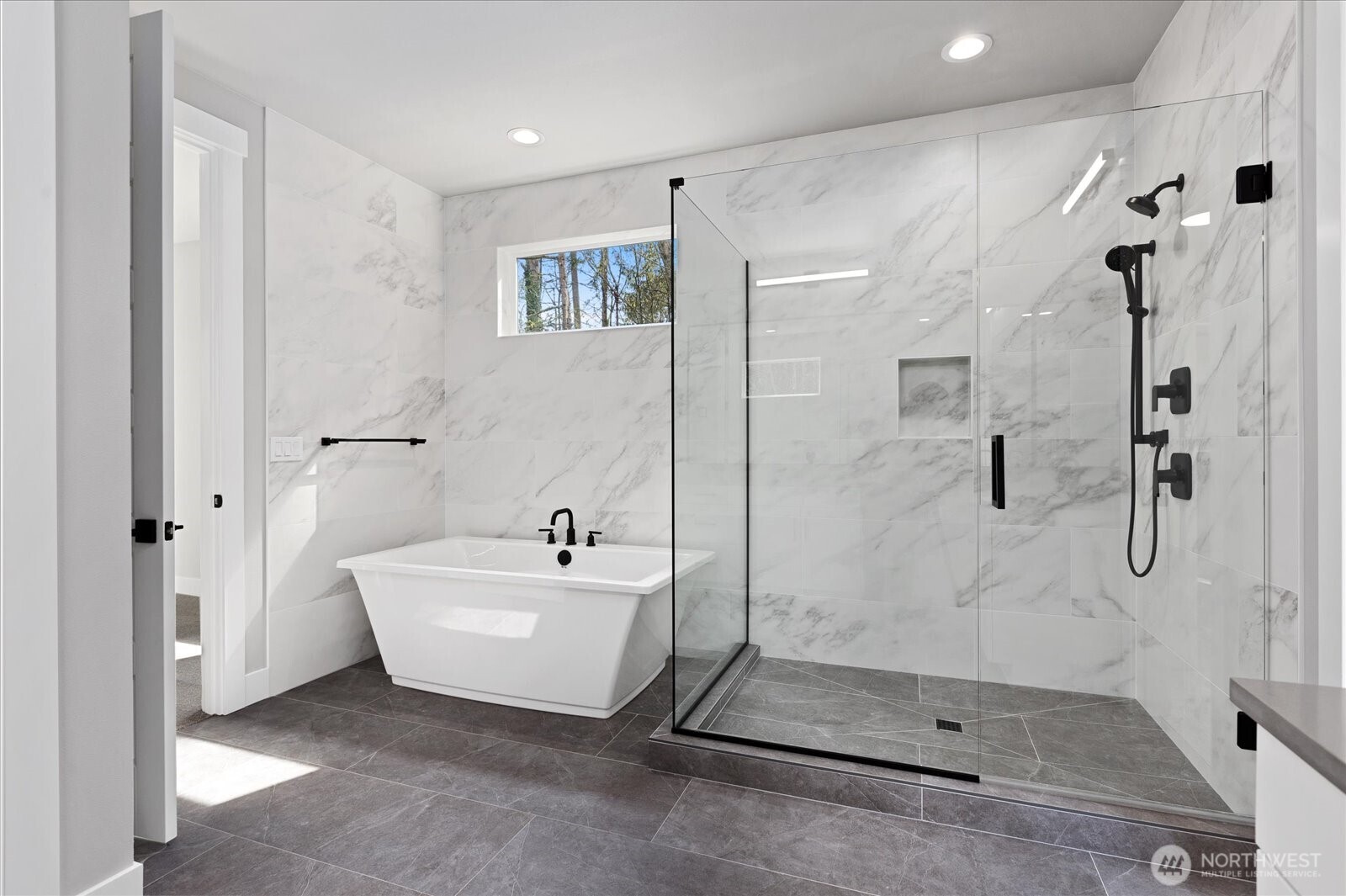 3500 Alaska Road , Brier, WA 98036