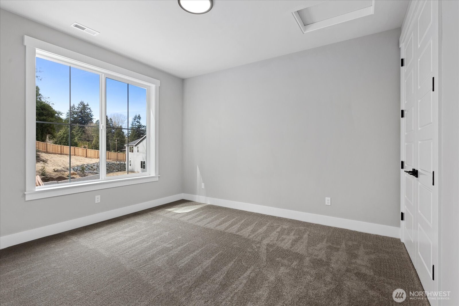 3500 Alaska Road , Brier, WA 98036