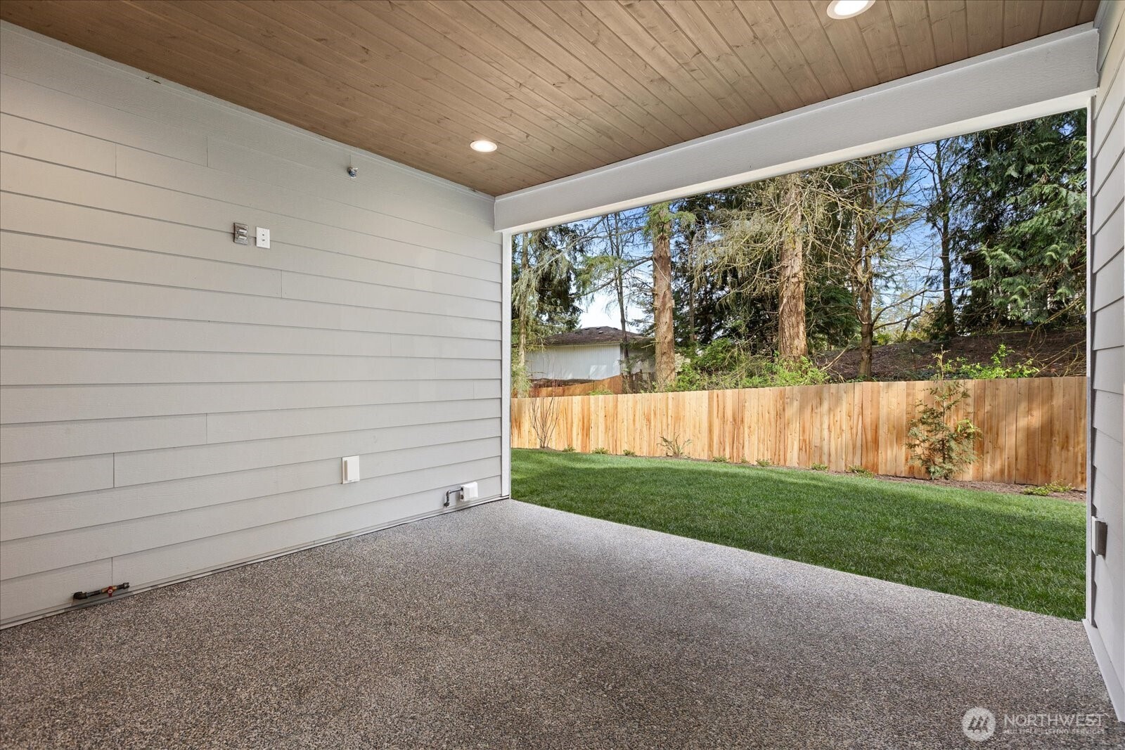 3500 Alaska Road , Brier, WA 98036