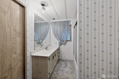 2725 E Fir St Unit 105 , Mount Vernon, WA 98273 - Photo 31