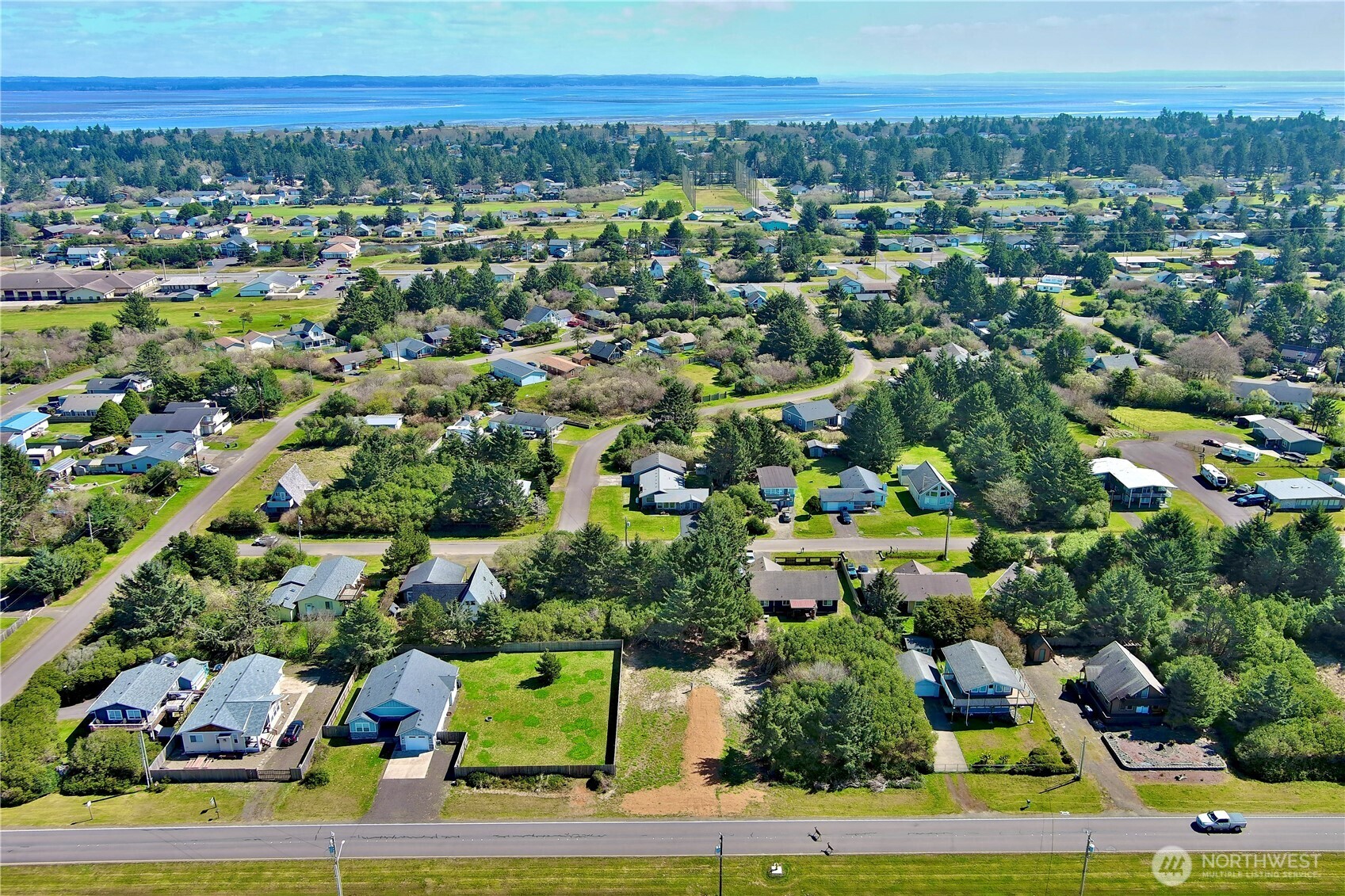 538 Ocean Shores Boulevard NW, Ocean Shores, WA 98569