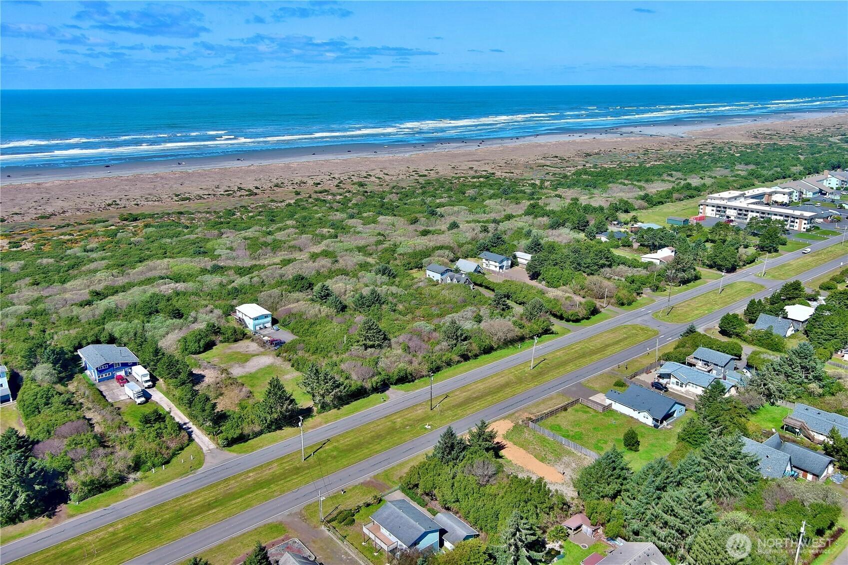 538 Ocean Shores Boulevard NW, Ocean Shores, WA 98569