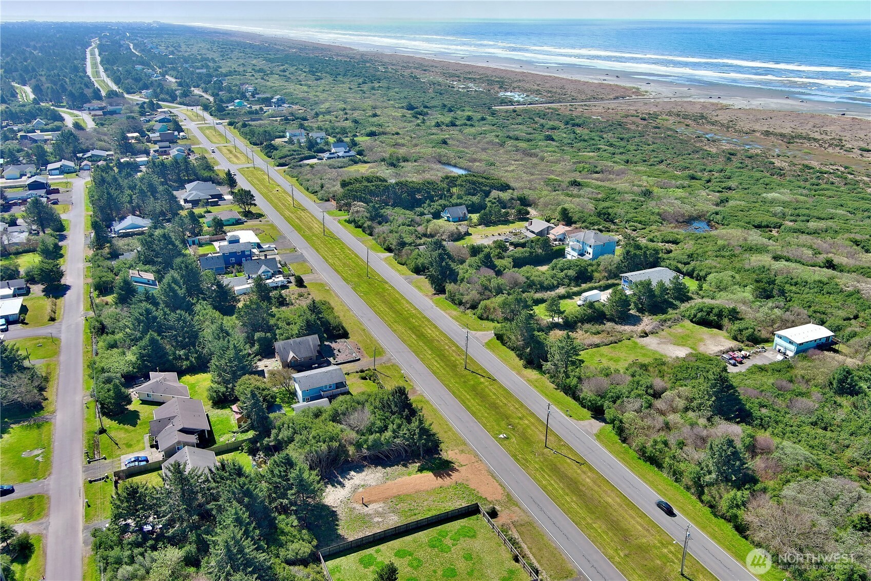 538 Ocean Shores Boulevard NW, Ocean Shores, WA 98569