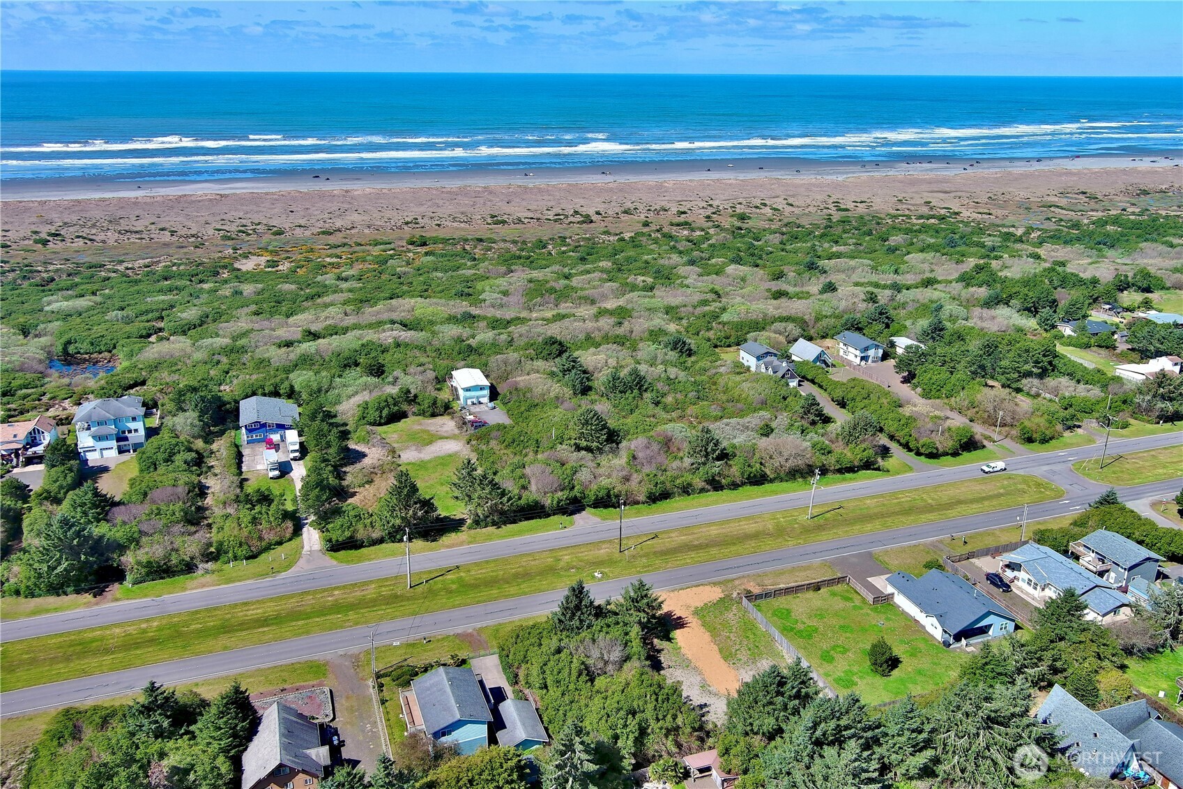 538 Ocean Shores Boulevard NW, Ocean Shores, WA 98569