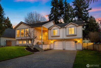 18424 135th Place SE, Renton, WA 98058 - Photo 2