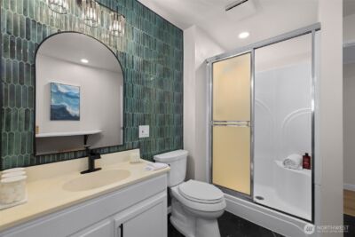 18424 135th Place SE, Renton, WA 98058 - Photo 31