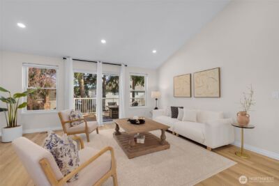 18424 135th Place SE, Renton, WA 98058 - Photo 6