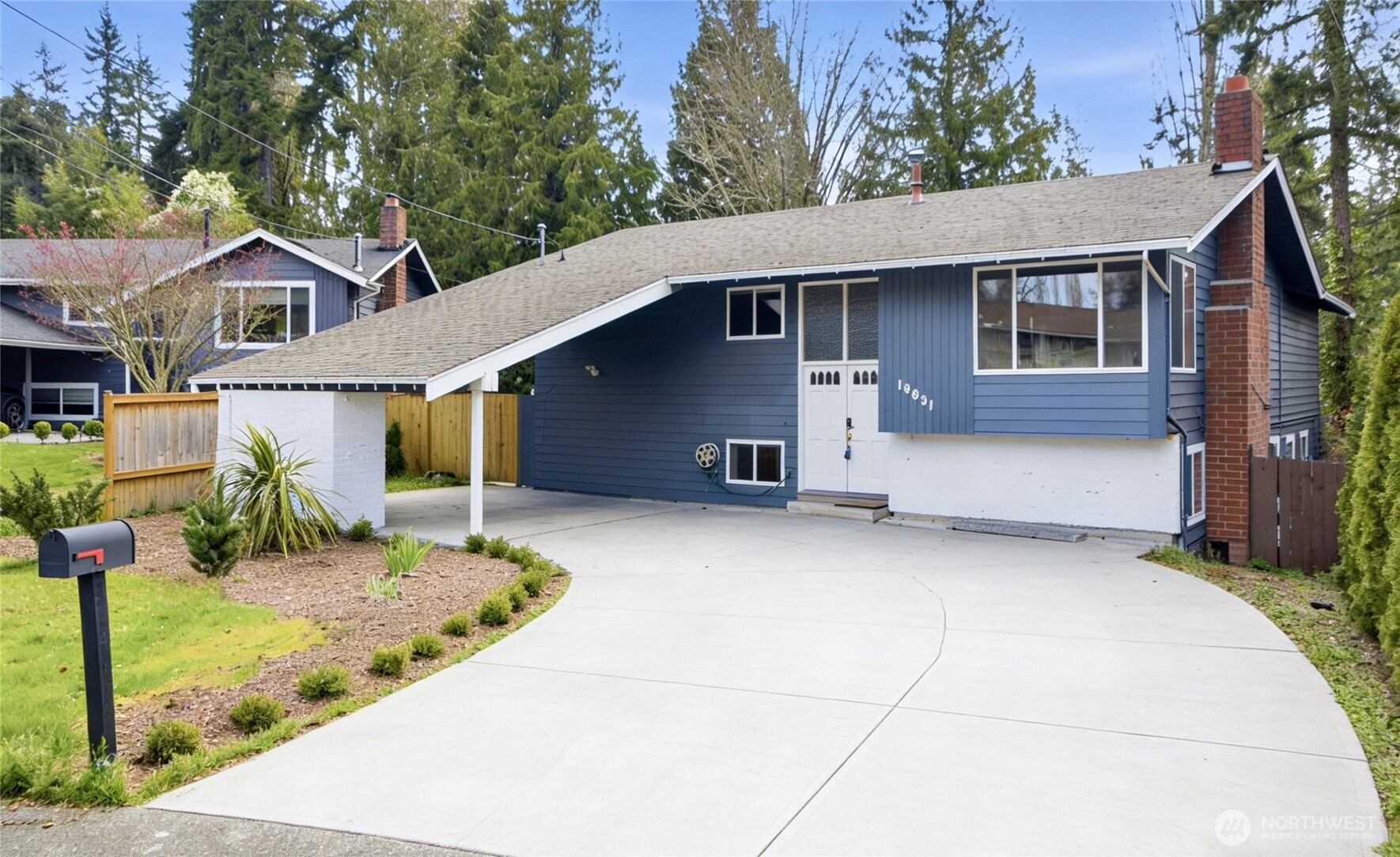 14831 NE 14th Street , Bellevue, WA 98007