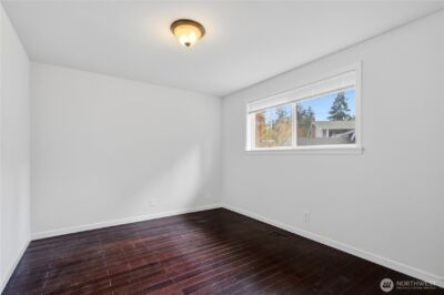 14831 NE 14th Street , Bellevue, WA 98007 - Photo 13