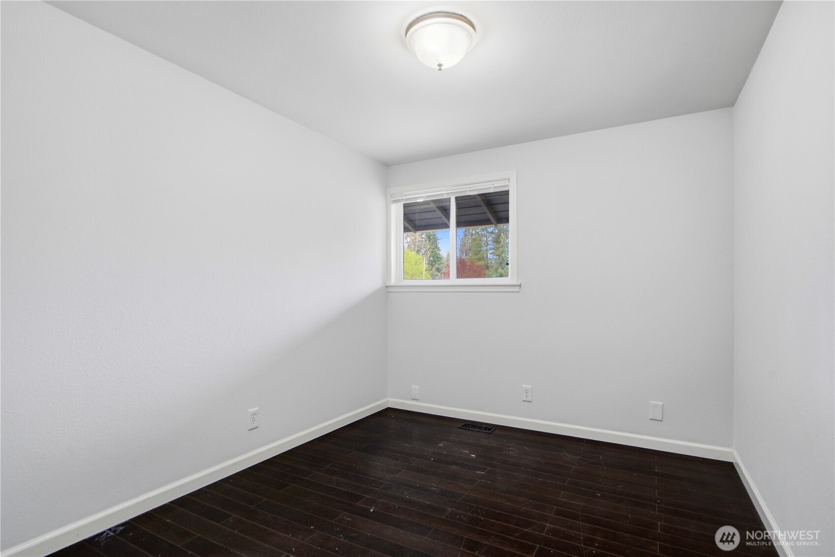 14831 NE 14th Street , Bellevue, WA 98007