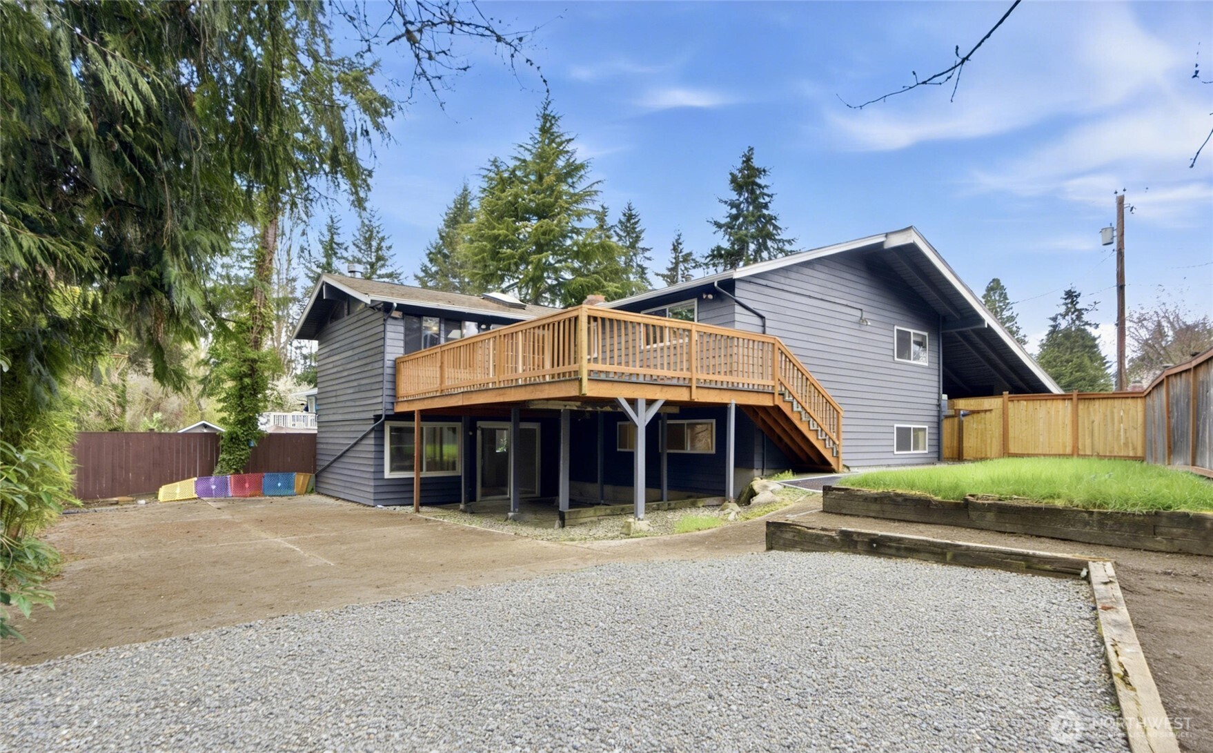 14831 NE 14th Street , Bellevue, WA 98007