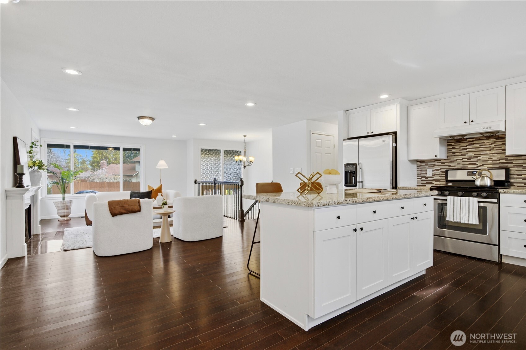 14831 NE 14th Street , Bellevue, WA 98007