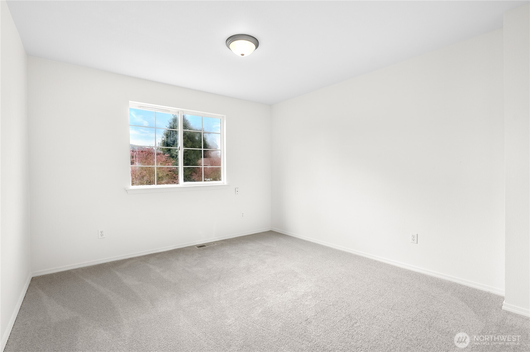 2229 190th Street SW, Lynnwood, WA 98036