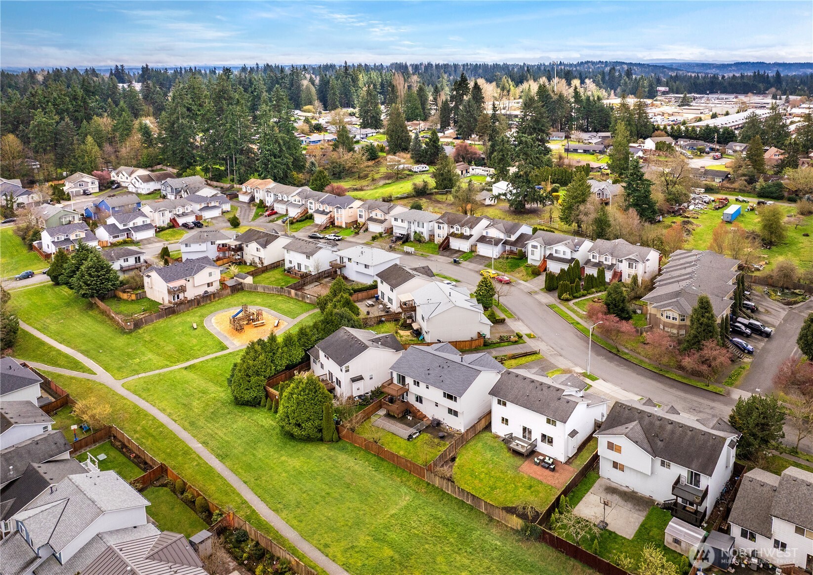 2229 190th Street SW, Lynnwood, WA 98036