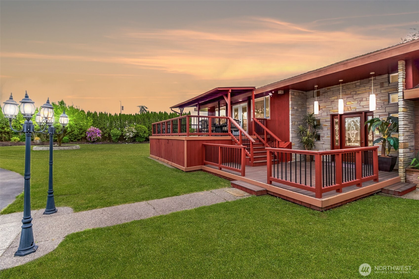 36510 Mountain Highway E, Eatonville, WA 98328