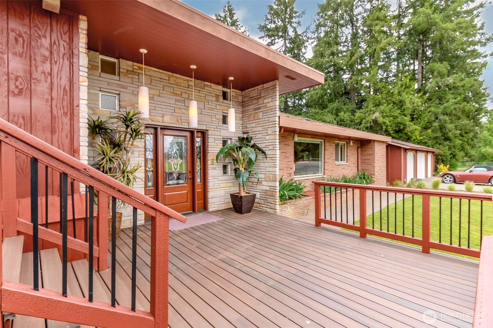 36510 Mountain Highway E, Eatonville, WA 98328