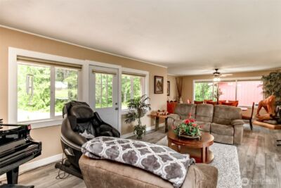 36510 Mountain Highway E, Eatonville, WA 98328 - Photo 10