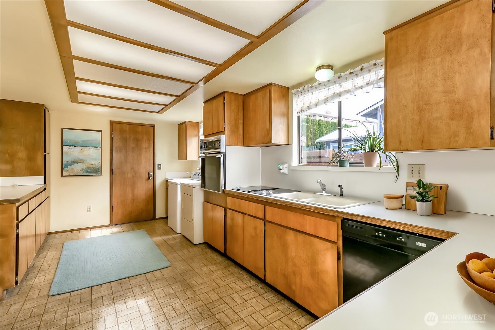 5837 Broadview Avenue NE, Tacoma, WA 98422