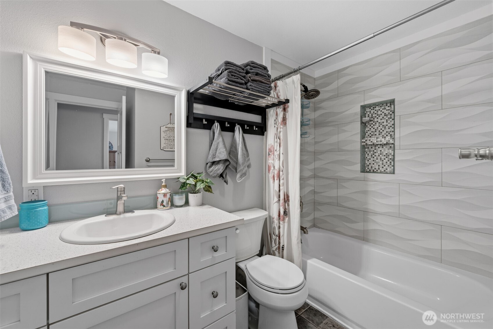 2224 114th Avenue NE, Lake Stevens, WA 98258-9100