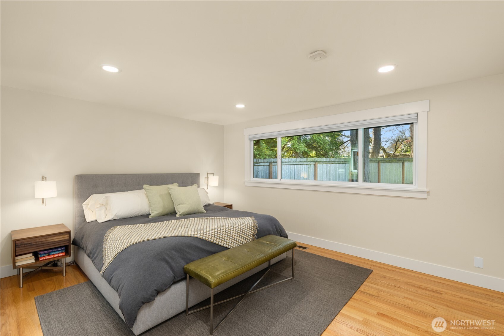 9525 Mercerwood Drive , Mercer Island, WA 98040