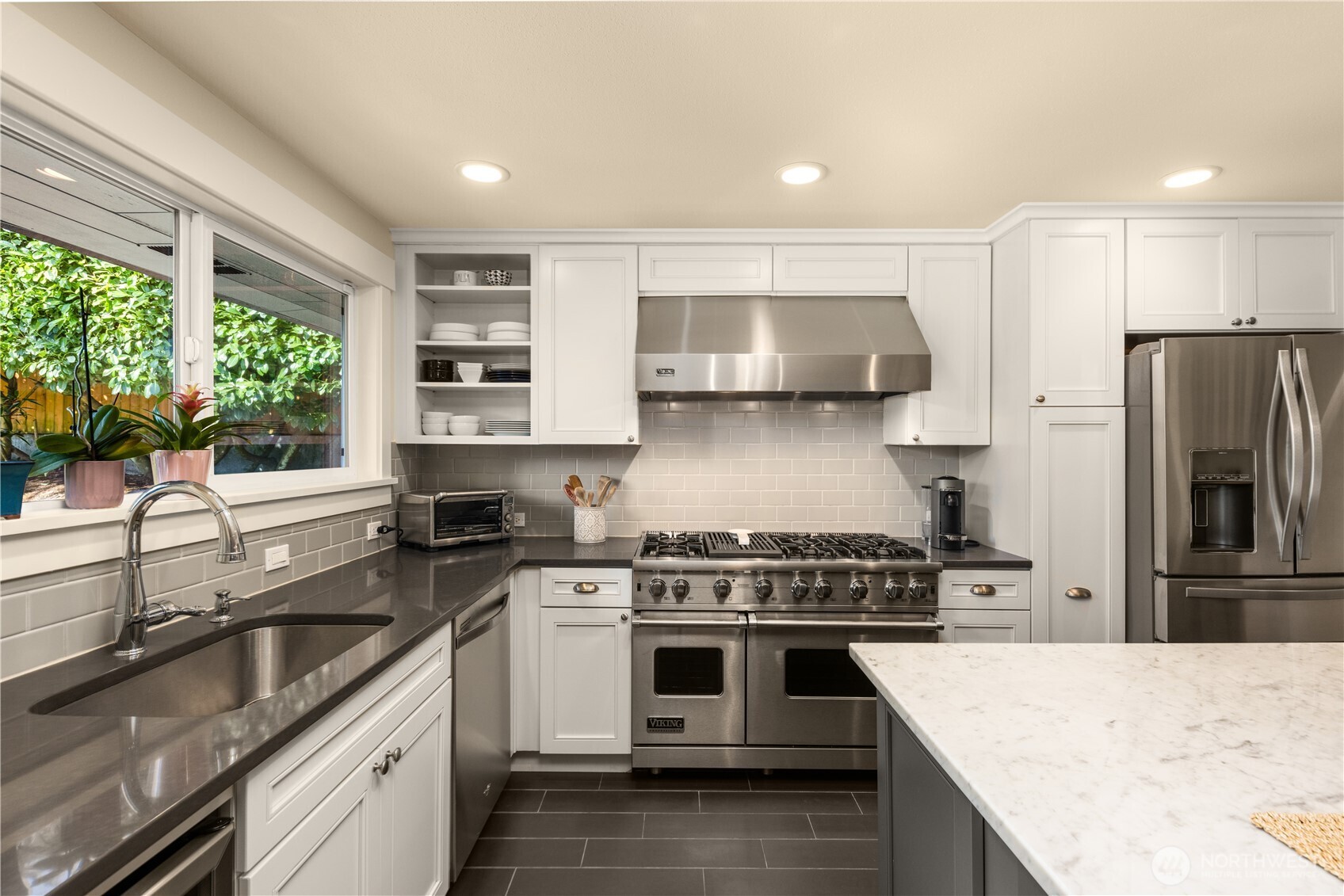 9525 Mercerwood Drive , Mercer Island, WA 98040