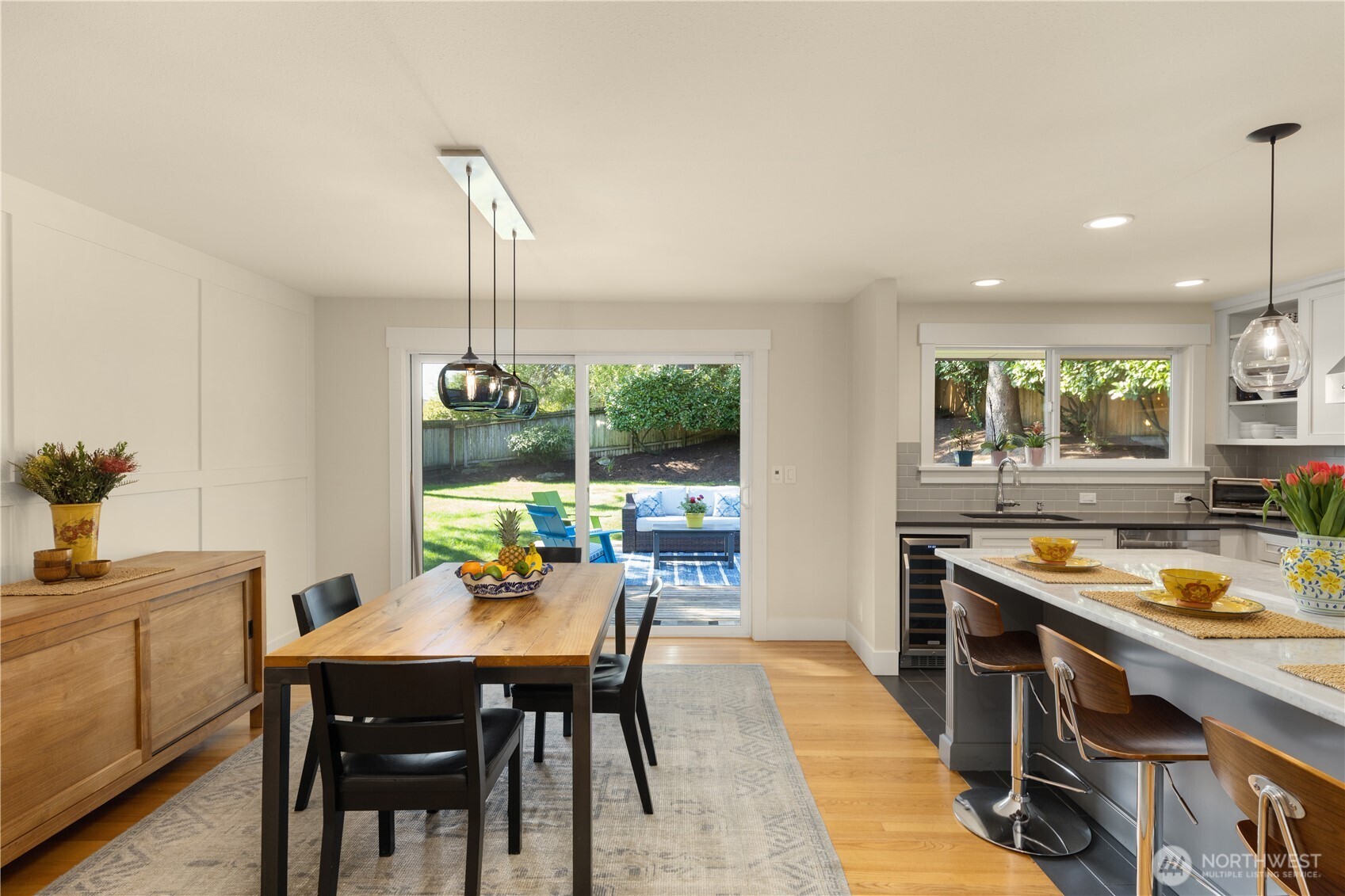 9525 Mercerwood Drive , Mercer Island, WA 98040