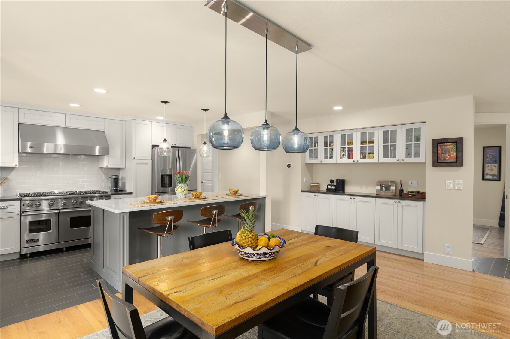 9525 Mercerwood Drive , Mercer Island, WA 98040