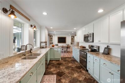 12104 26th Avenue E, Tacoma, WA 98445 - Photo 11