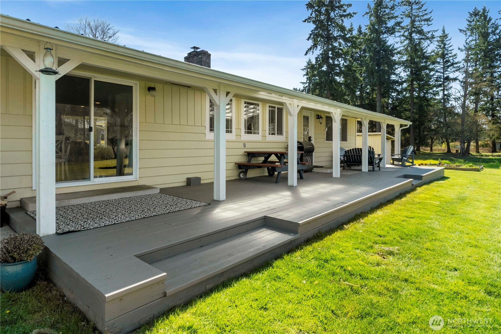 12104 26th Avenue E, Tacoma, WA 98445