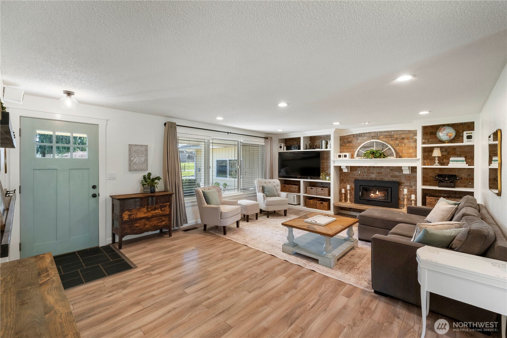 12104 26th Avenue E, Tacoma, WA 98445