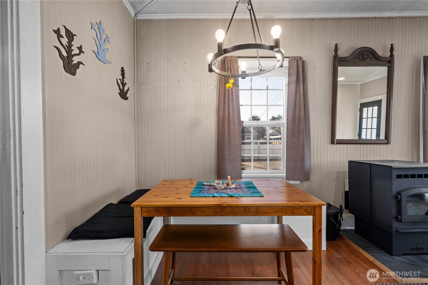 1310 44th Pl , Seaview, WA 98644