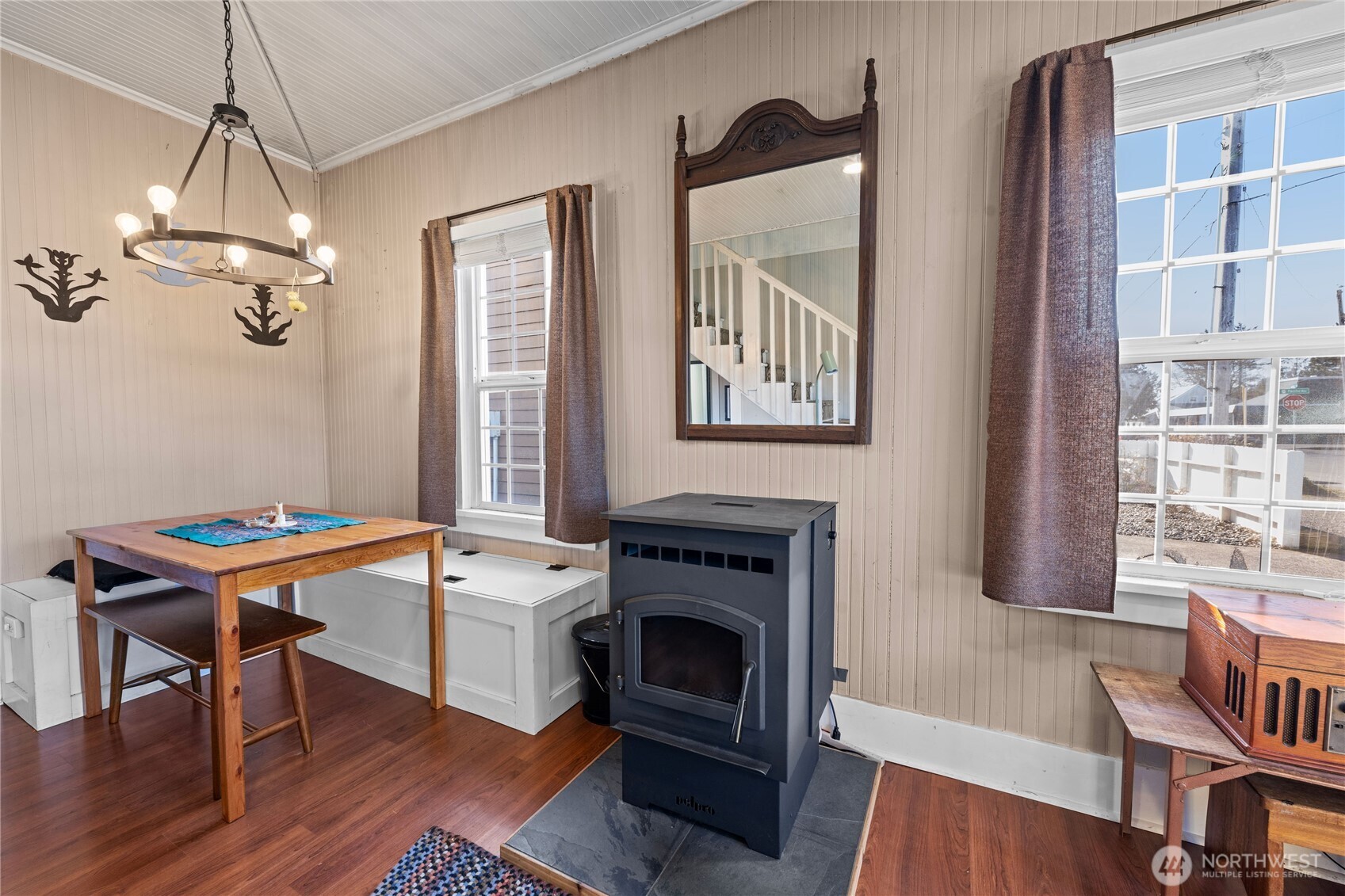 1310 44th Pl , Seaview, WA 98644