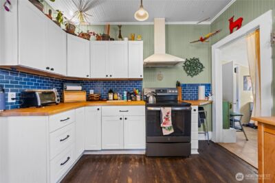 1310 44th Pl , Seaview, WA 98644 - Photo 16