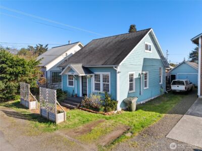1310 44th Pl , Seaview, WA 98644 - Photo 2