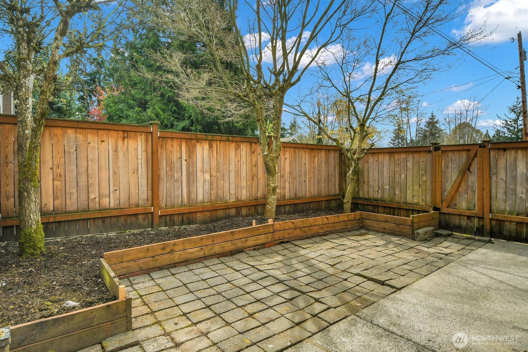 2001 120th Place SE #2-102, Everett, WA 98208