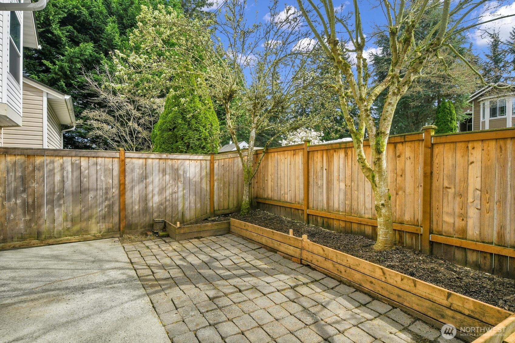 2001 120th Place SE #2-102, Everett, WA 98208