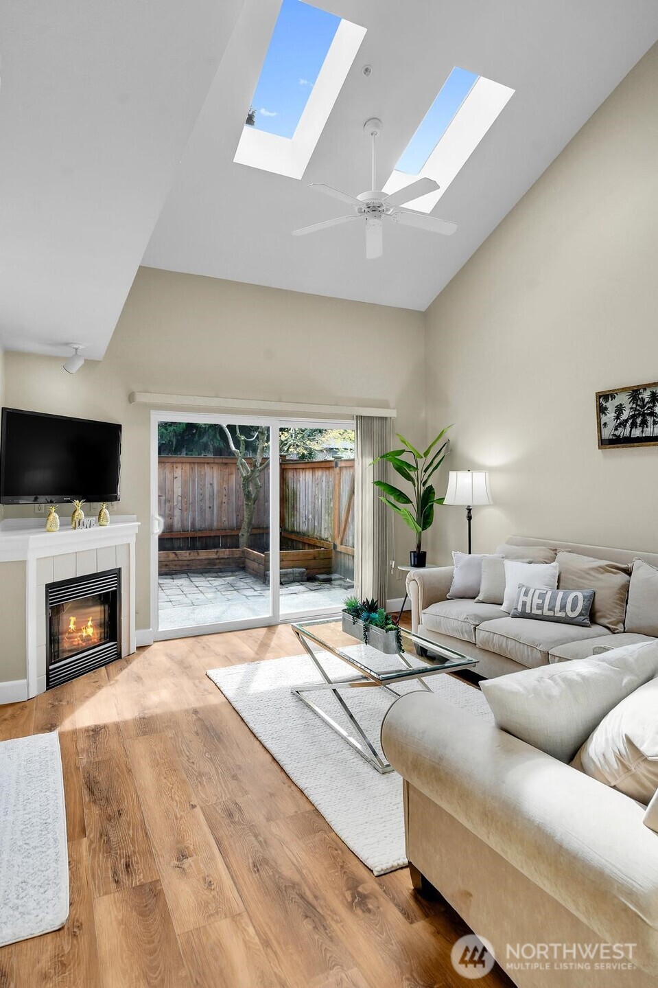 2001 120th Place SE #2-102, Everett, WA 98208