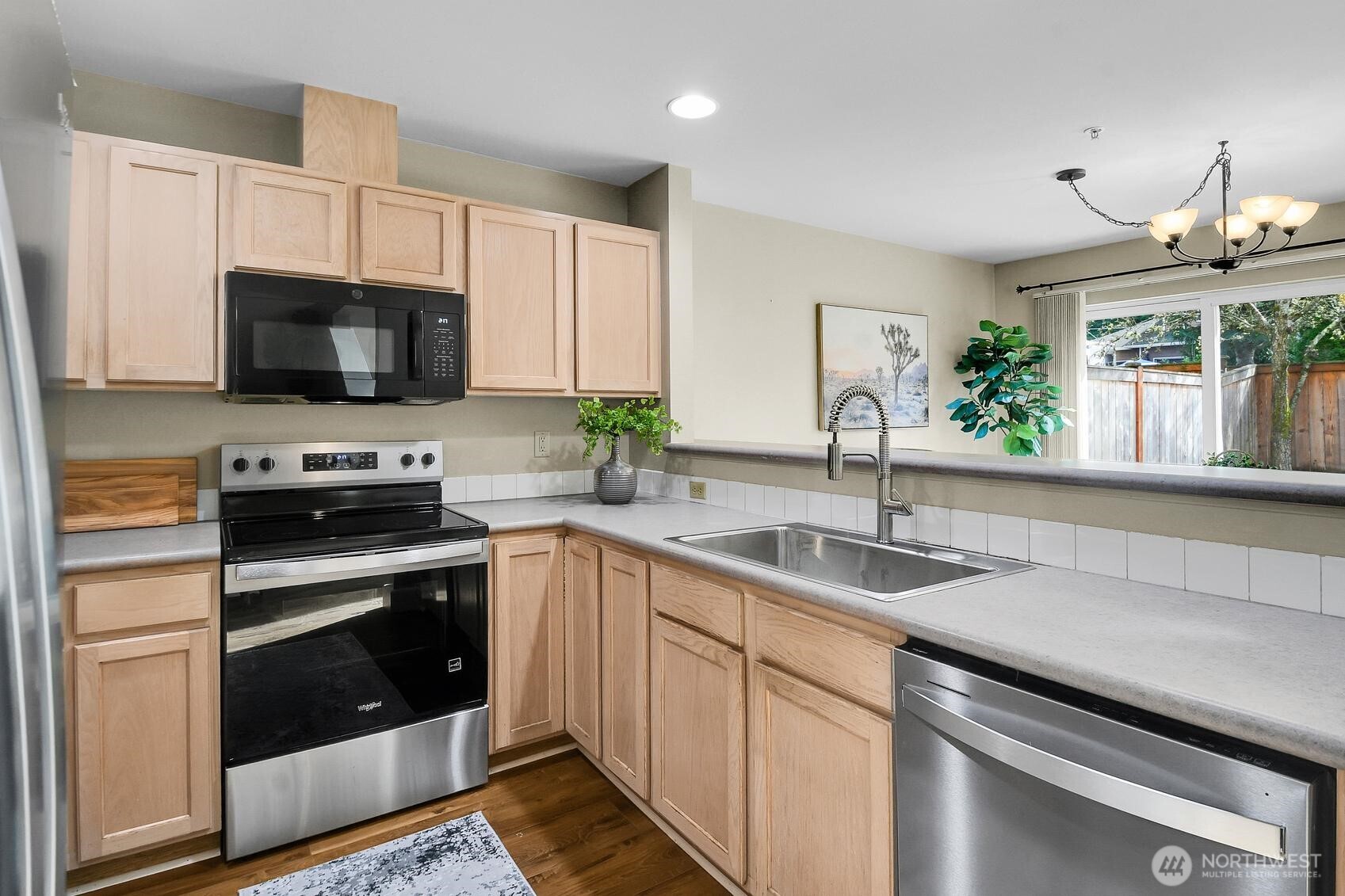 2001 120th Place SE #2-102, Everett, WA 98208