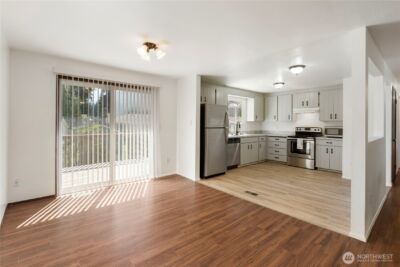 2210 27th Avenue SE, Puyallup, WA 98374 - Photo 8