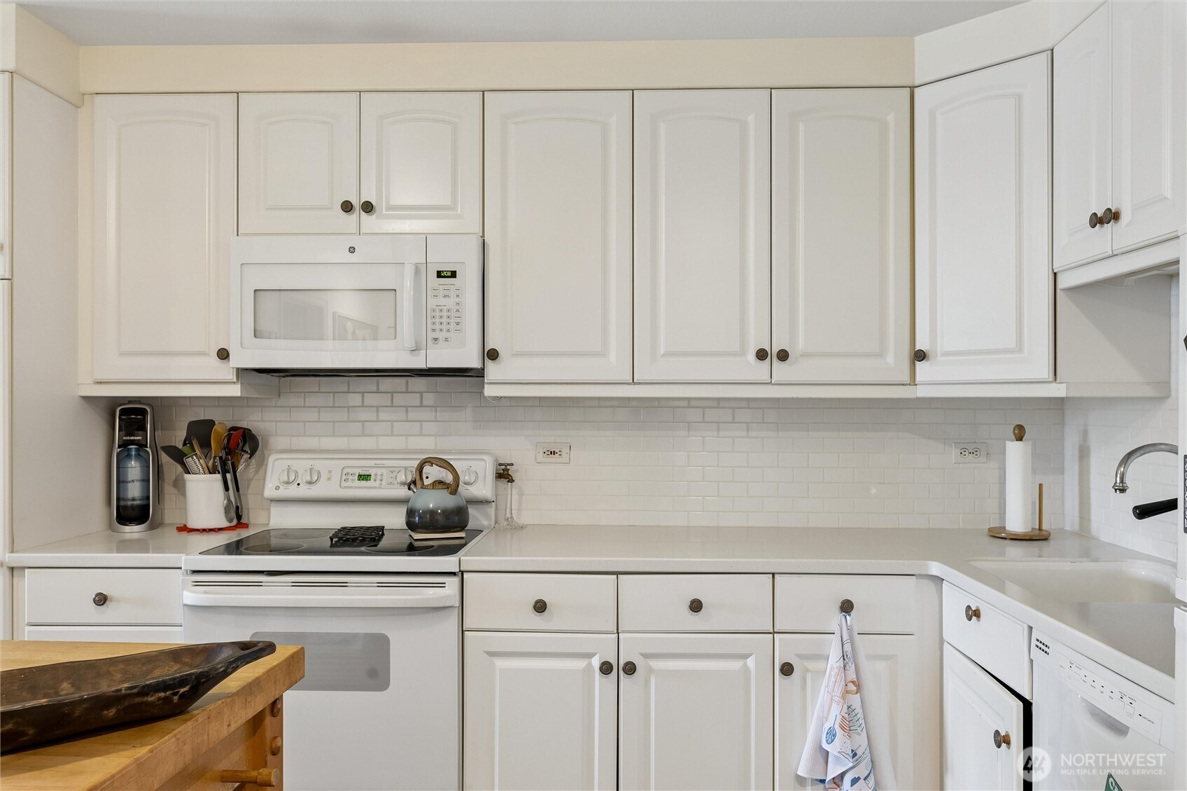 2354 E Yale Avenue #302, Seattle, WA 98102