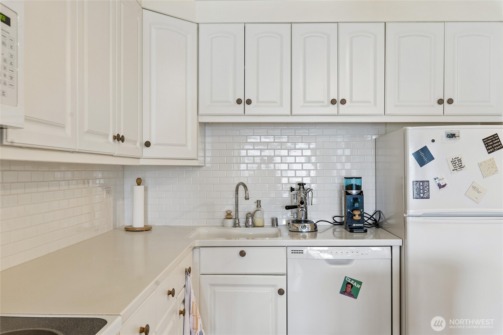 2354 E Yale Avenue #302, Seattle, WA 98102