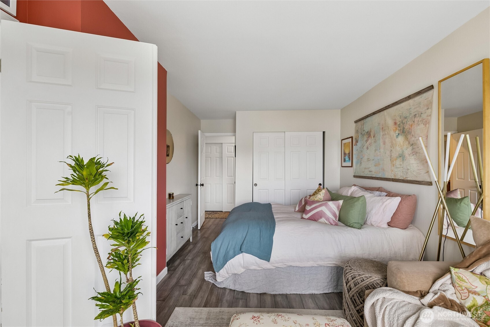 2354 E Yale Avenue #302, Seattle, WA 98102