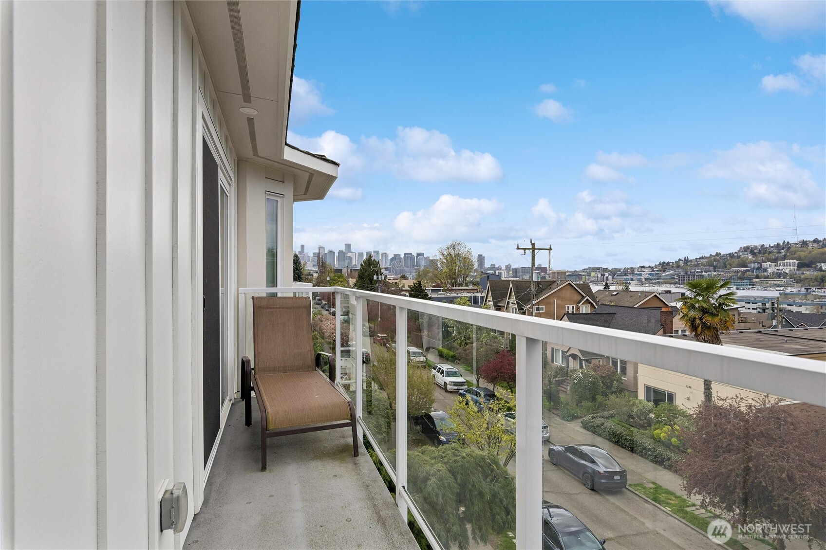 2354 E Yale Avenue #302, Seattle, WA 98102