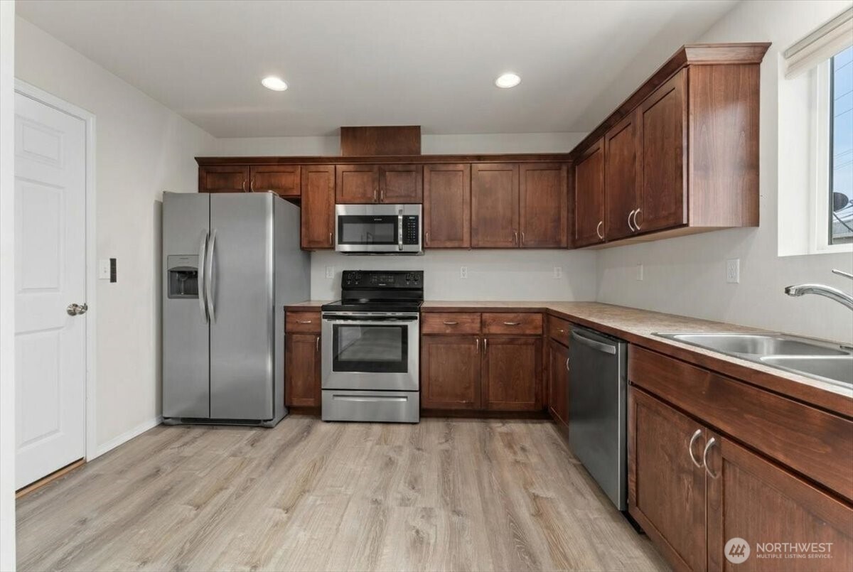 1327 S Miller Street , Wenatchee, WA 98801